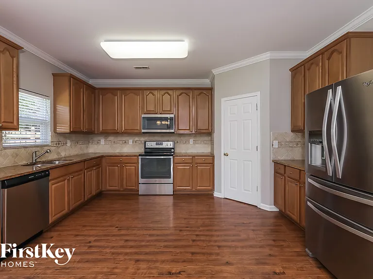7347 Lamplighter Close Dr — Photo 6