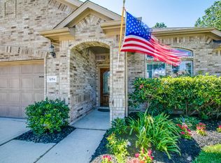 1054 Brigid Ct, Dickinson, TX 77539