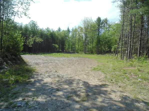 29 Waycross Way, Limerick, ME 04048