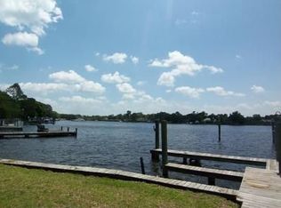 4240 Yacht Club Rd, Jacksonville, FL 32210