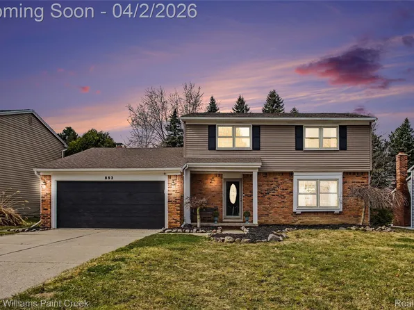 893 Dressler Ln, Rochester Hills, MI 48307