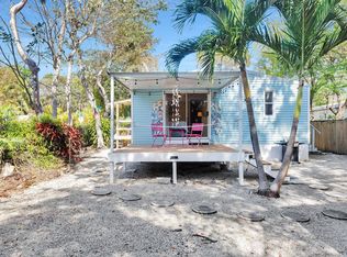11 Oakwood Ave, Key Largo, FL 33037