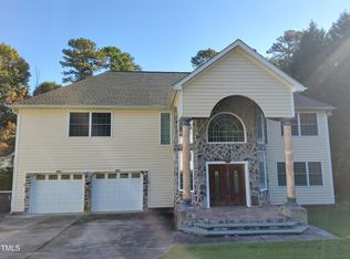 215 Wintergreen Dr, Garner, NC 27529