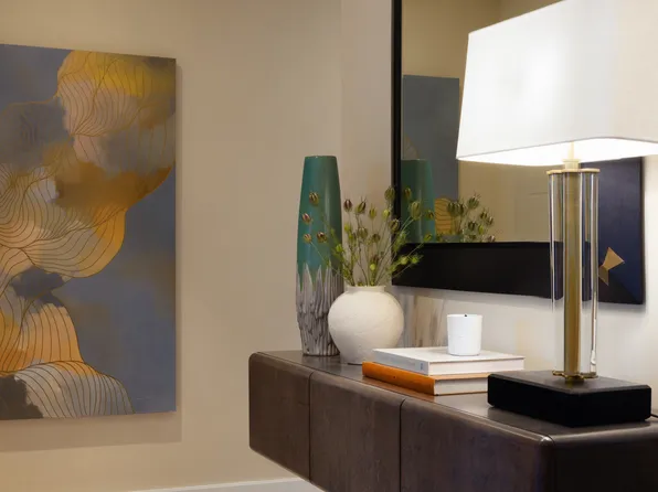 212 West 72nd Street image 7 of 20