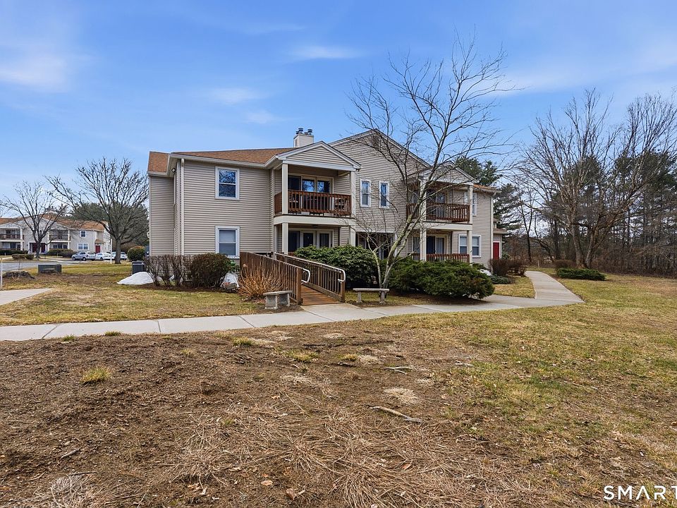 1st image of 302 Ashmead Commons #302