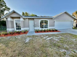 1912 SE Mandrake Cir, Port Saint Lucie, FL 34952