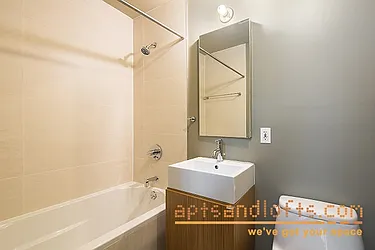 Rented by aptsandlofts.com