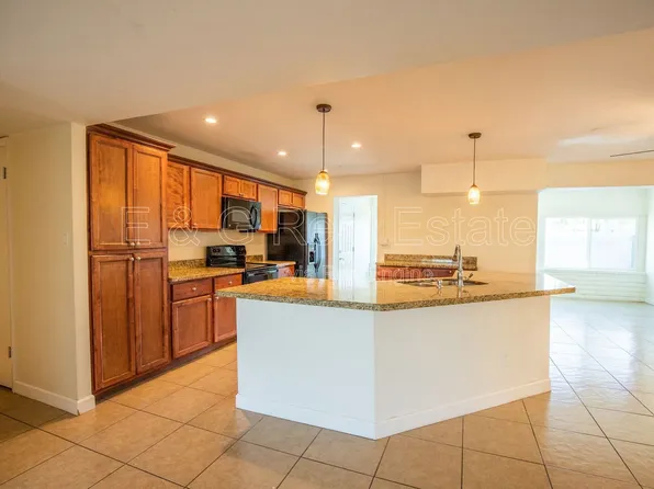 1603 E Del Rio Dr, Tempe, AZ 85282