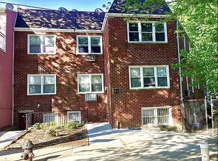 58-16 85th St #2D, Middle Village, NY 11379