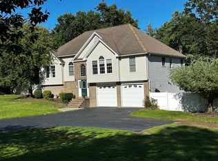 291 Three Rivers Rd, Wilbraham, MA 01095