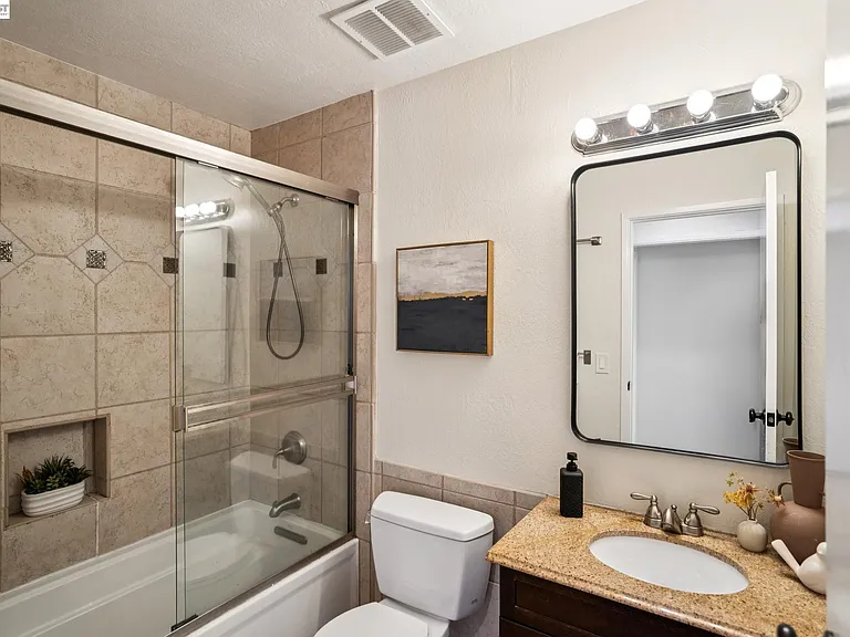 201 Ramon Pl — Photo 28