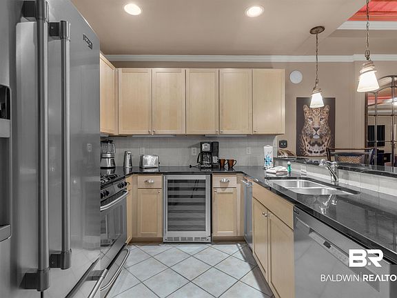 3rd image of 4851 Wharf Pkwy APT 818