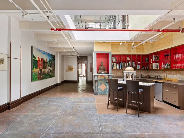 281 Greene Ave, Brooklyn, NY 11238