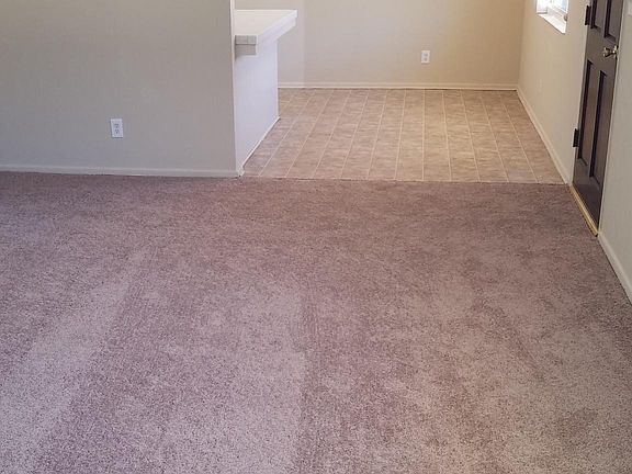3rd image of 4446 W 142nd St APT D