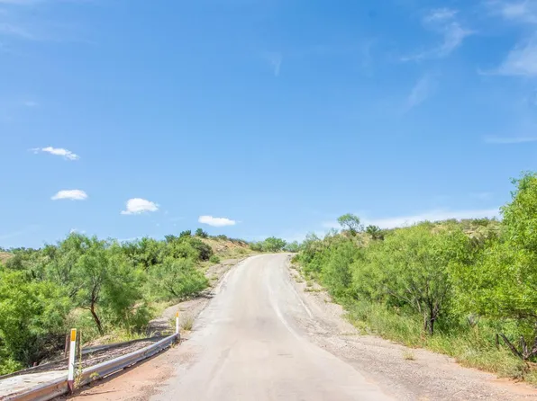 102 Ward Rd, Justiceburg, TX 79330