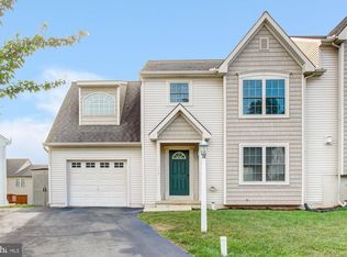 275 Cambridge Dr, Red Lion, PA 17356