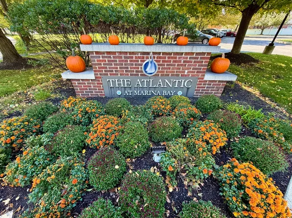 10 Seaport Dr APT 2617, Quincy, MA 02171