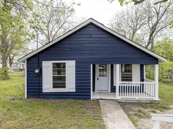 655 E Live Oak St, Dublin, TX 76446
