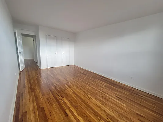 Sold by Voro Purple LLC | media 28