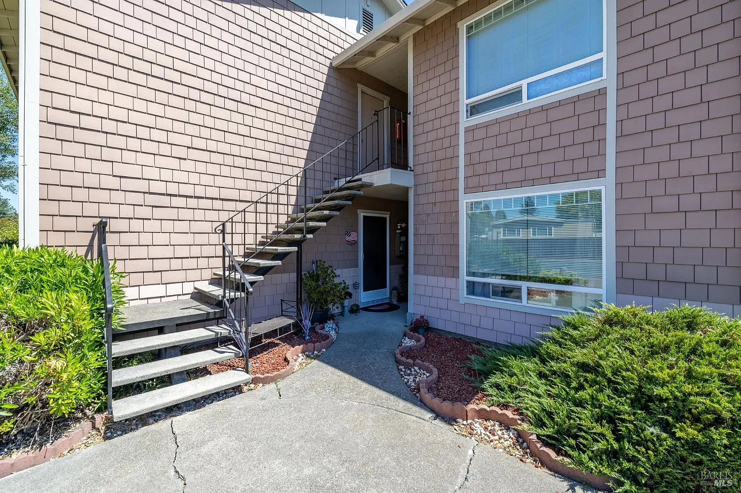 6530 Country Club Drive - Photo 2