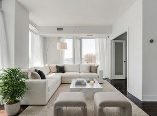 90 Stadium Rd UNIT 322, Toronto, ON M5V3W5