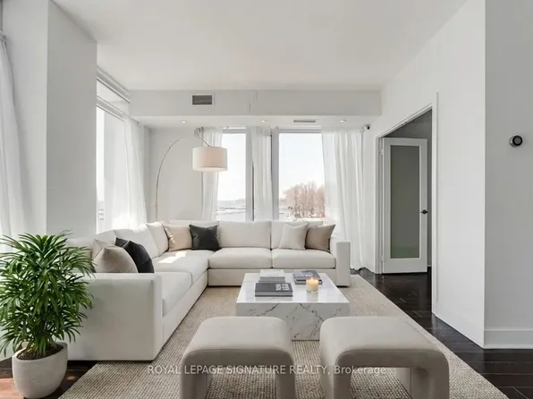 90 Stadium Rd, Toronto, ON