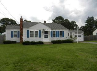 39 Clayton Rd, Warwick, RI 02886