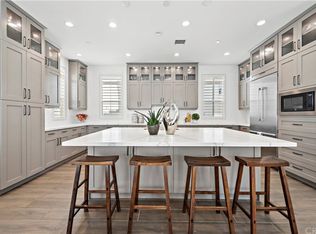 2107 Tidewater Cir, Costa Mesa, CA 92627