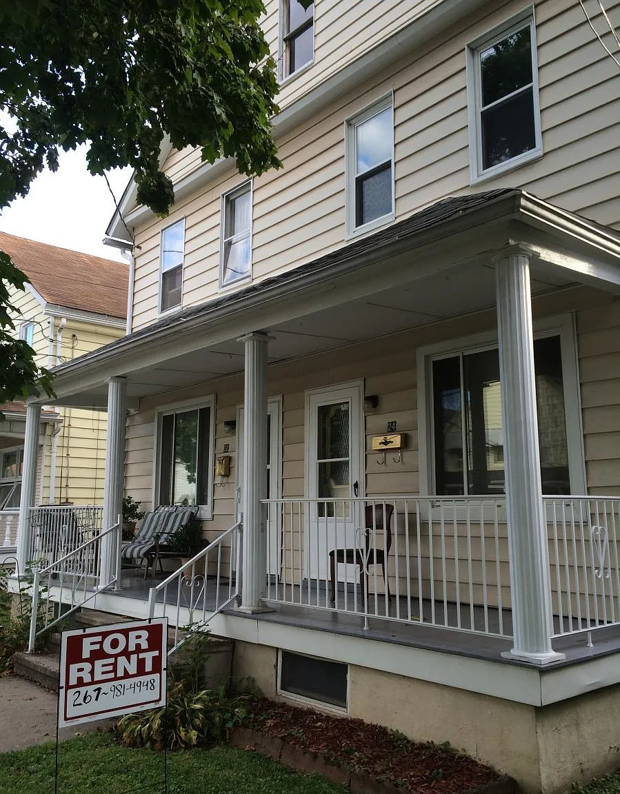 22 Pulaski Street — Photo 1