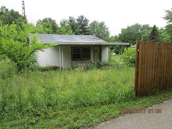 3rd image of 3106 Weaver Ln