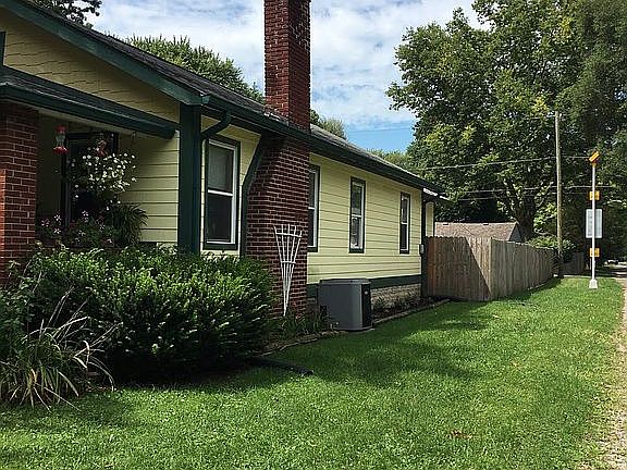 3rd image of 5088 Crittenden Ave