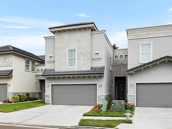 3rd image of 2323 Corales St