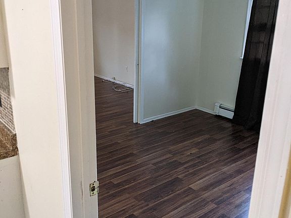 3rd image of 66 E Maltbie Ave Floor 2