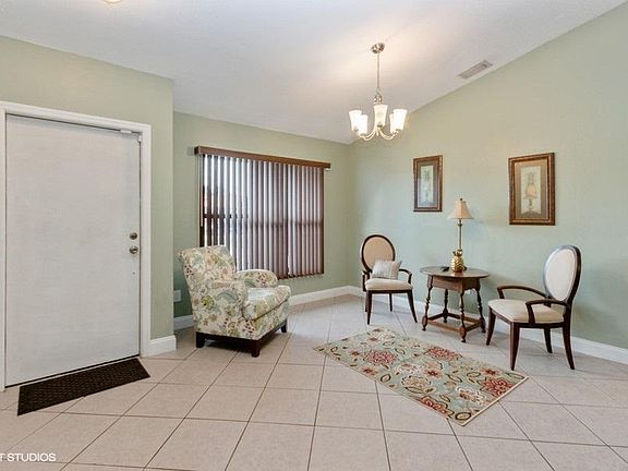 3rd image of 144 NE Sagamore Ter