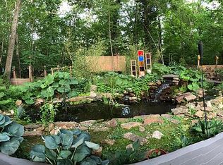 113 Stepstone Hill Rd, Guilford, CT 06437