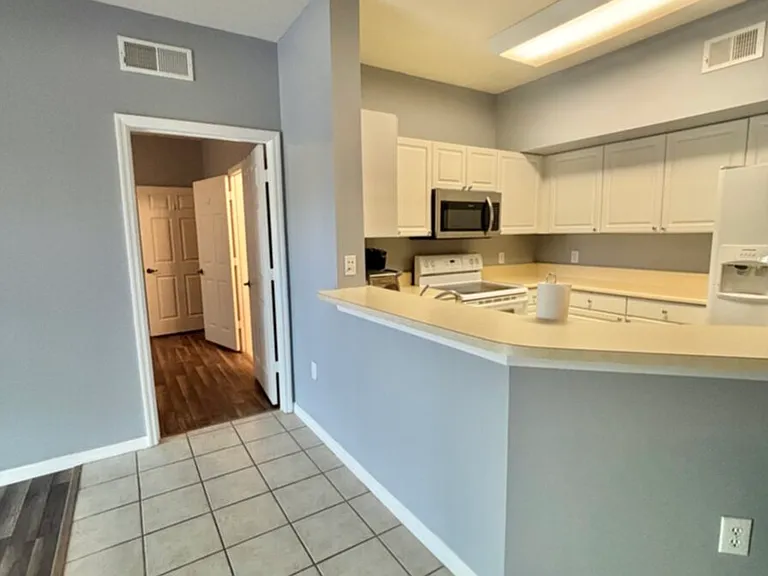 15625 Ocean Walk Cir #103 — Photo 5