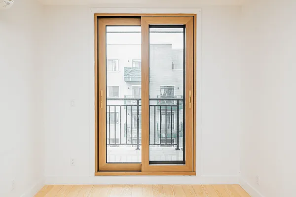 Rented by Oxford Property Group | media 40