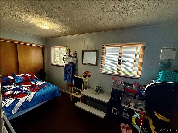 5th image of 43 Lewis St