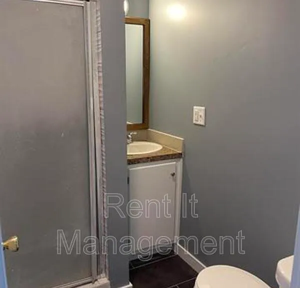 2154 S 35th St — Photo 16