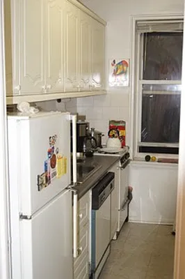 Rented by BLU Real Estate | media 36