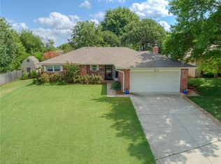 312 Sahoma Ter, Edmond, OK 73013