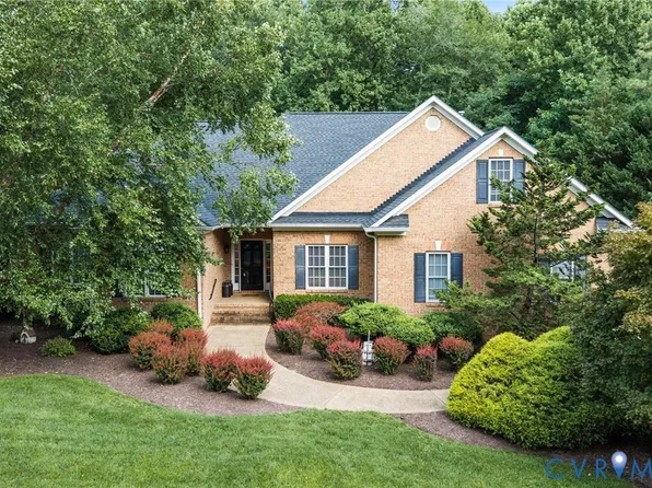 10701 Michmar Dr, Chester, VA 23831