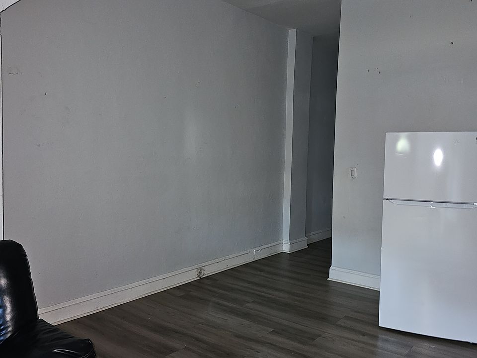 1st image of 6734 Torresdale Ave #1
