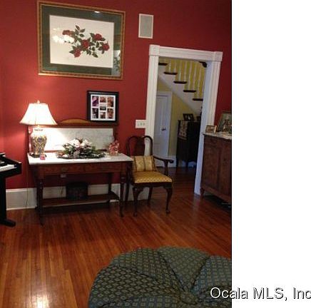 5th image of 409 SE Wenona Ave