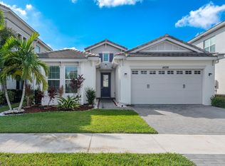 4636 Woodland Way, Loxahatchee, FL 33470