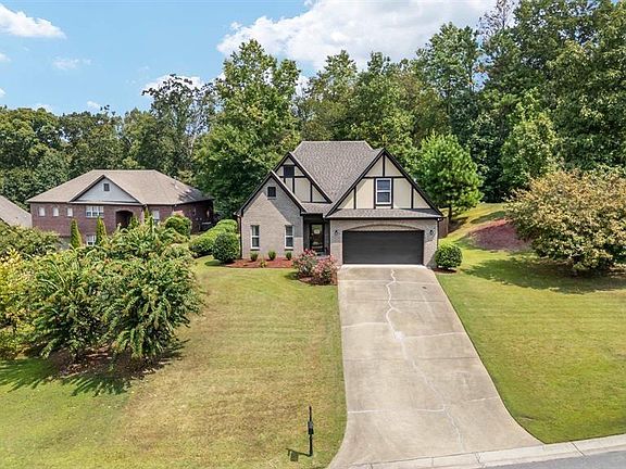 3rd image of 565 Fultonbrook Dr