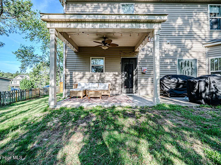 113 Sedgewood Ct — Photo 45