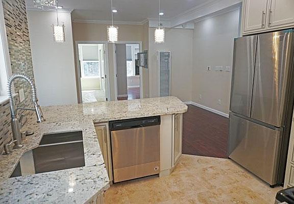 5th image of 725 6th Ave #2