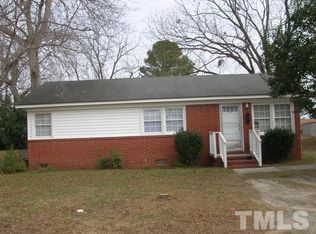 211 Burke St, Dunn, NC 28334