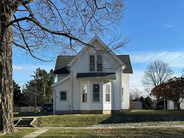 321 S 5th St, Upper Sandusky, OH 43351